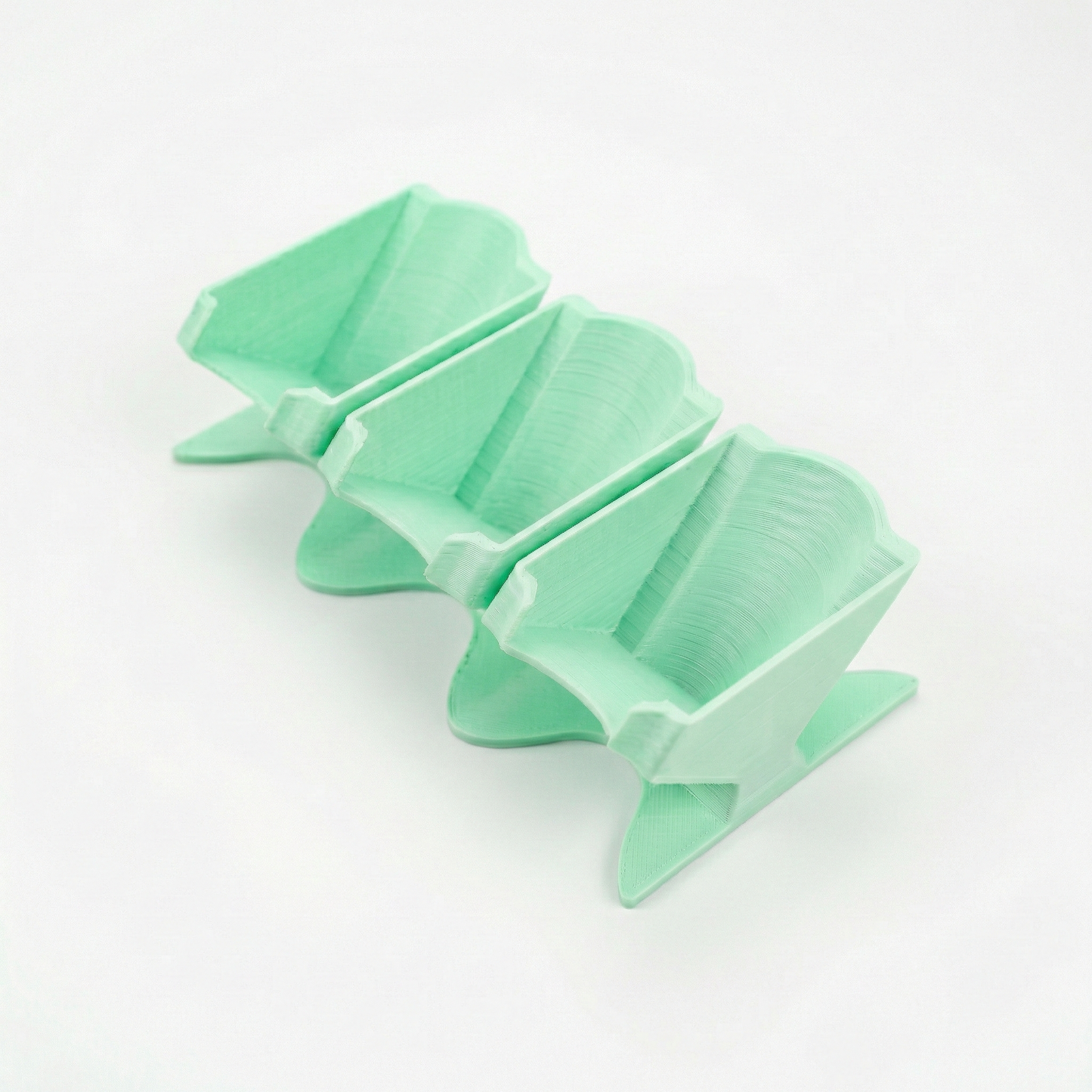 Last-Drop Tilted Polish Holder/Organizer